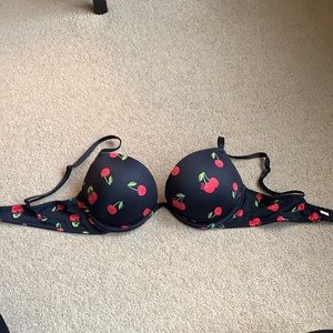 Pink bra with push up!